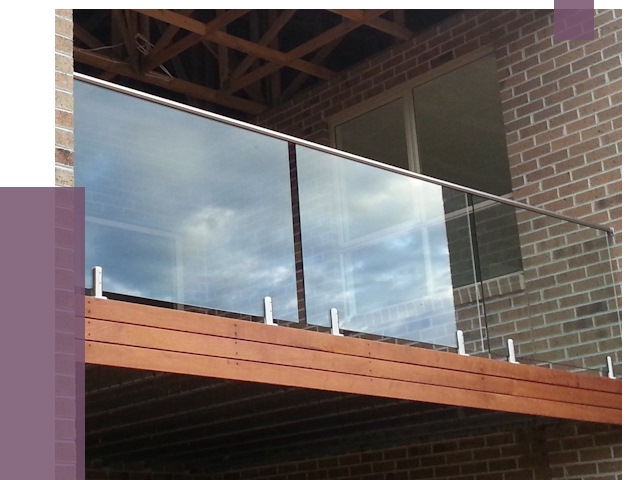 Стеклянные парапеты на крыше и террасе в Гусе-Хрустальном от 12035 руб. | ПРОЛЁТ-Гсь