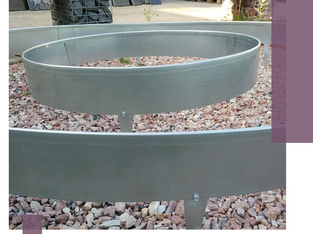 Нержавеющие бордюры под ключ в Гусе-Хрустальном — изготовление и монтаж